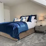 La Place Country Hotel