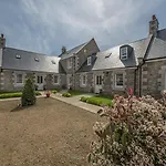 La Place Country Hotel