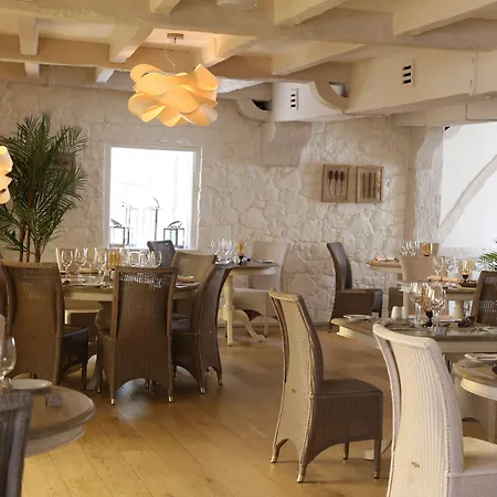 La Place Country 4* St Aubin