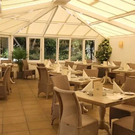 La Place 4* St Aubin