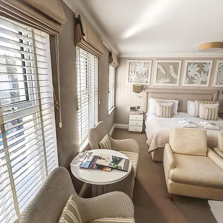 La Place 4* St Aubin