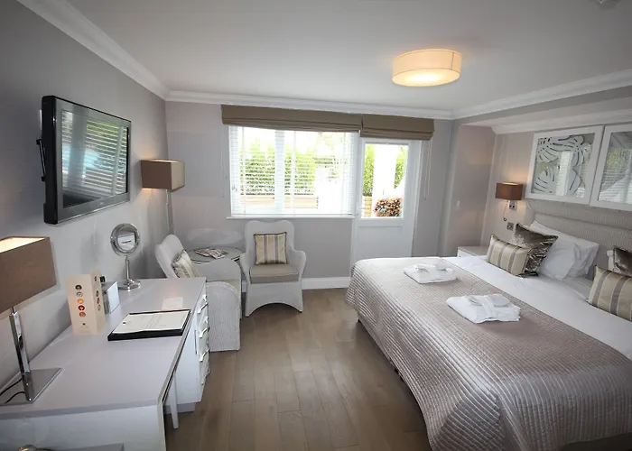 La Place Country Hotel St Aubin