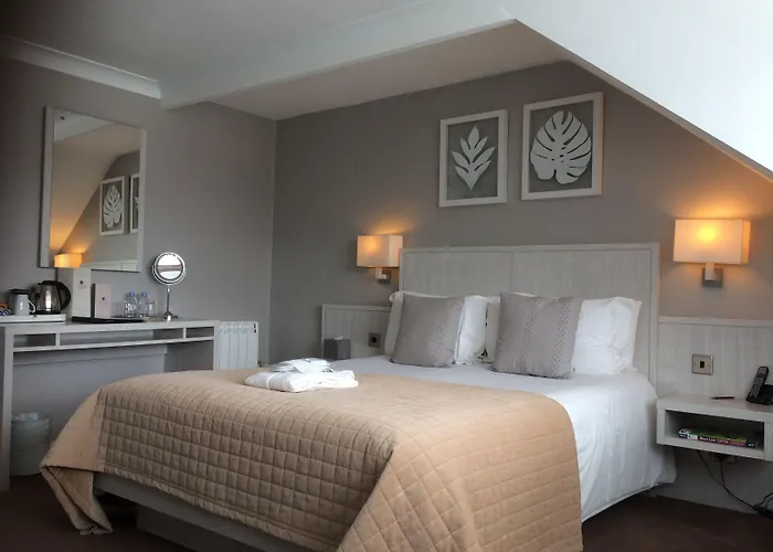 La Place Country Hotel 4*