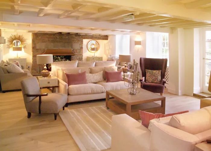 La Place Country Hotel St Aubin