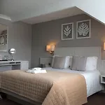 La Place Country Hotel 4*