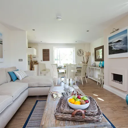 La Place Country Hotel St Aubin